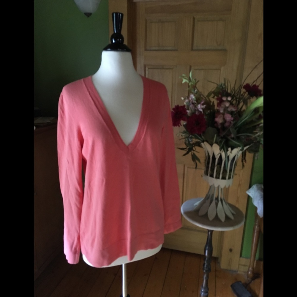 🌼J. Crew lightweight sweater🌼HP 1/1/21⭐️⭐️⭐️ - Picture 2 of 6